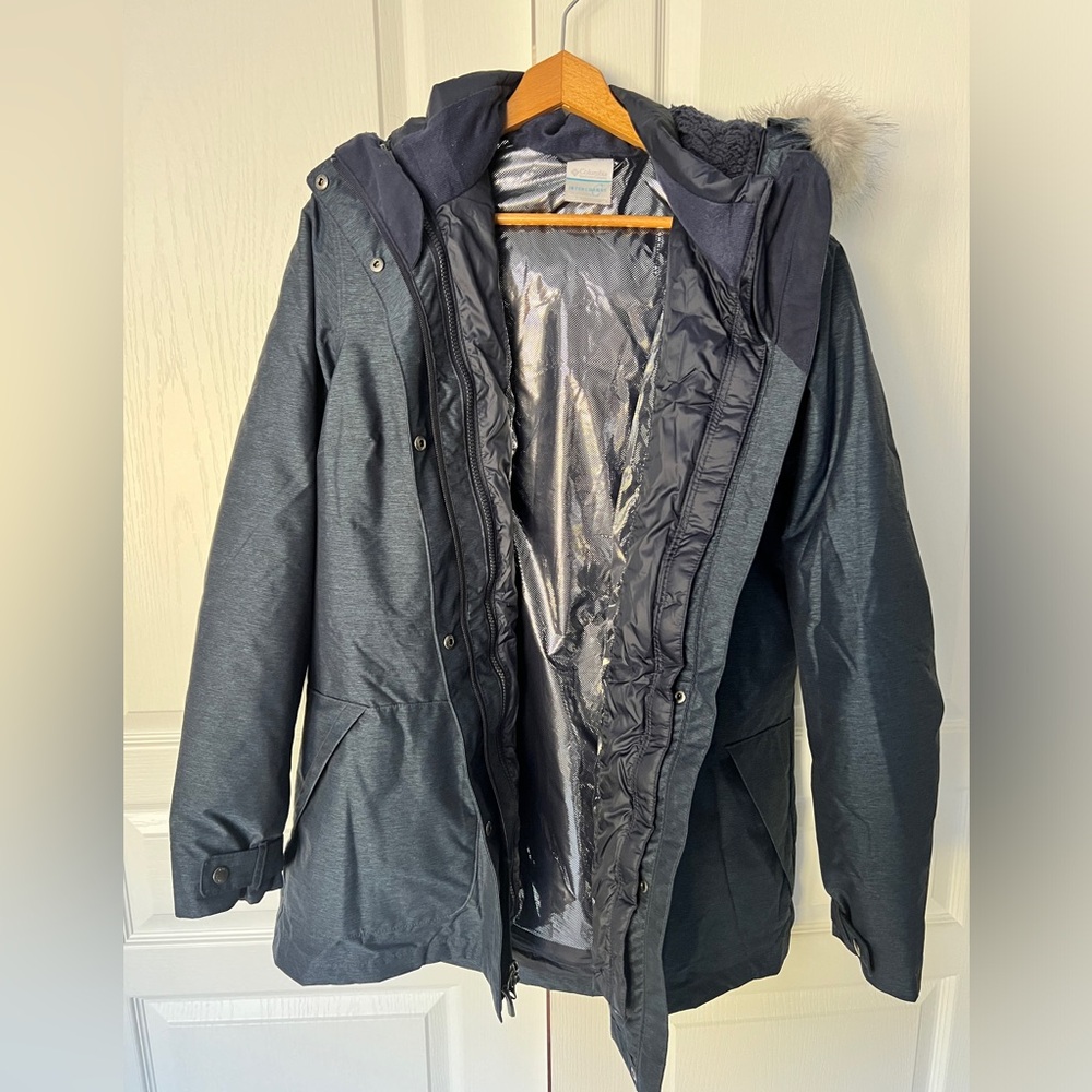 Woman’s Columbia Beverly Mountain II Dual Jacket - XL - Picture 5 of 16